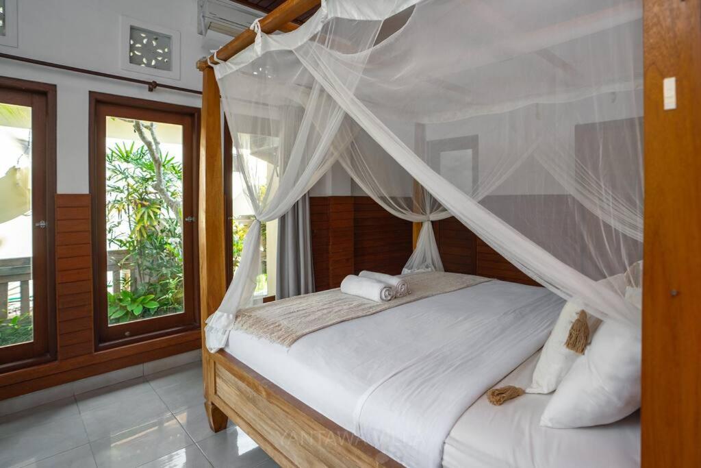 Beautiful 3 Bedroom Jungle View Ubud Exterior foto